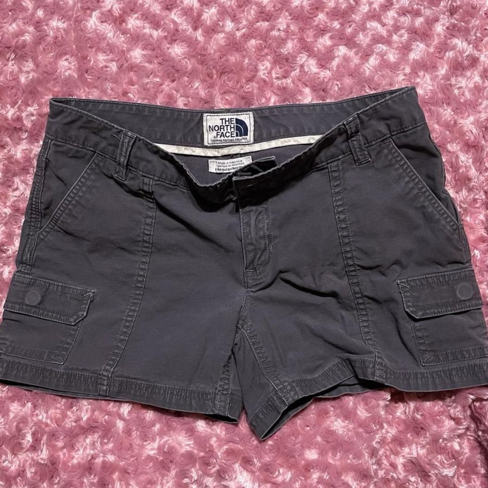 North Face Cargo Shorts Gray Charcoal Sz 6 Regular